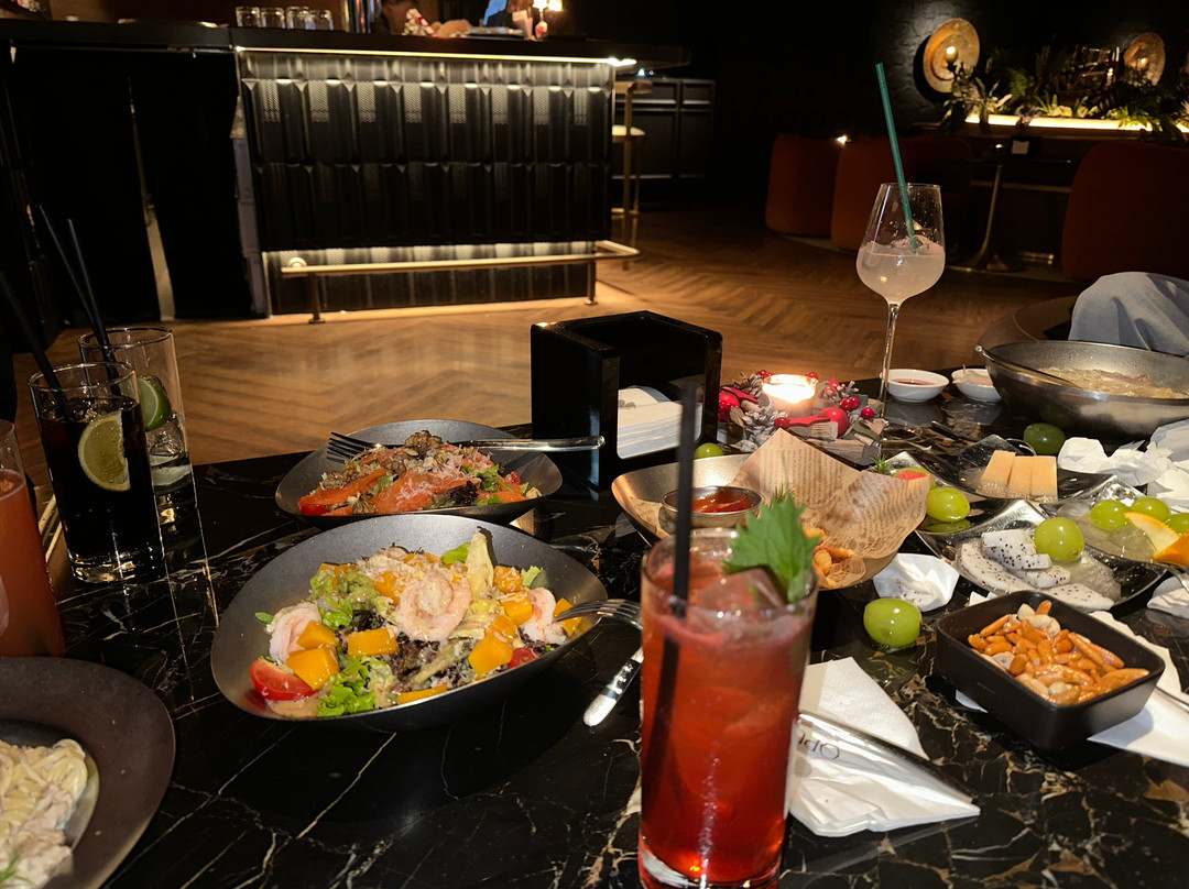 OPUS Lounge