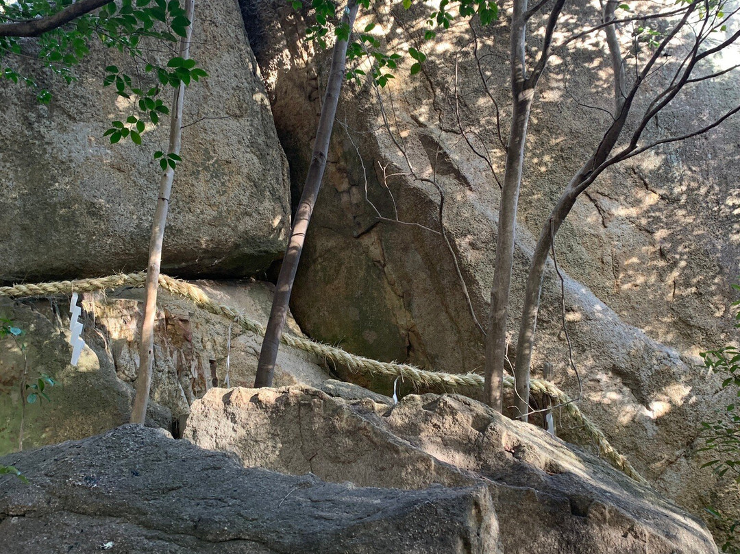 Koshikiiwa Shrine-西宫市必去景点