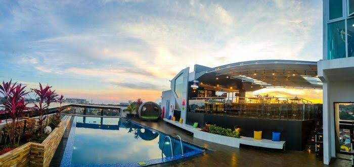 Maxone Balikpapan主图