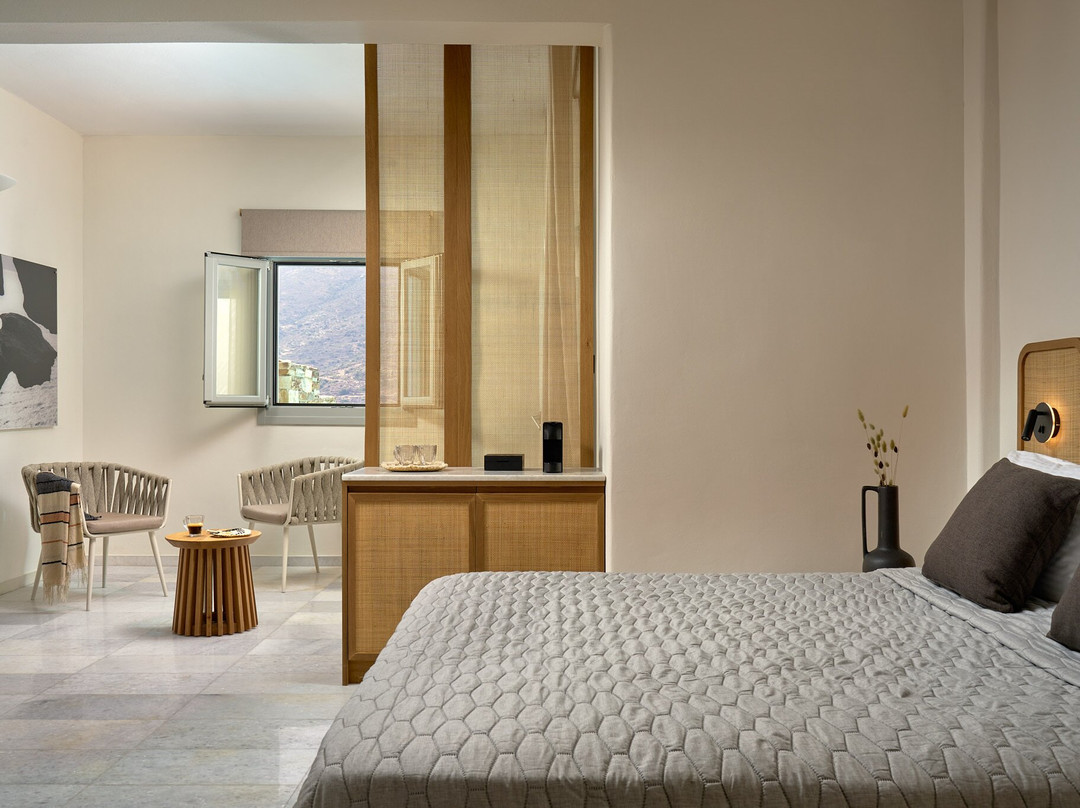 Ios Palace Hotel & Spa主图