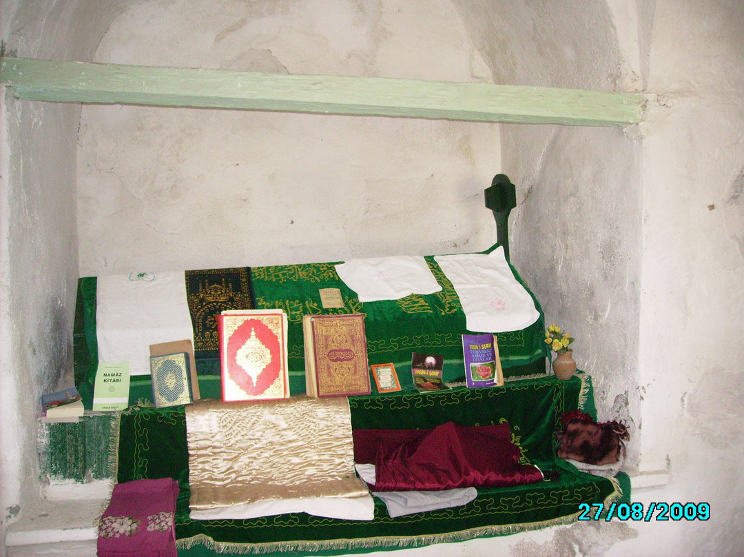 Has Yunus Bey Türbesi