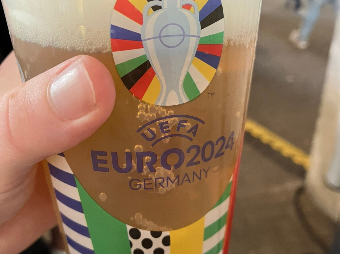 科隆波恩机场假日酒店主图