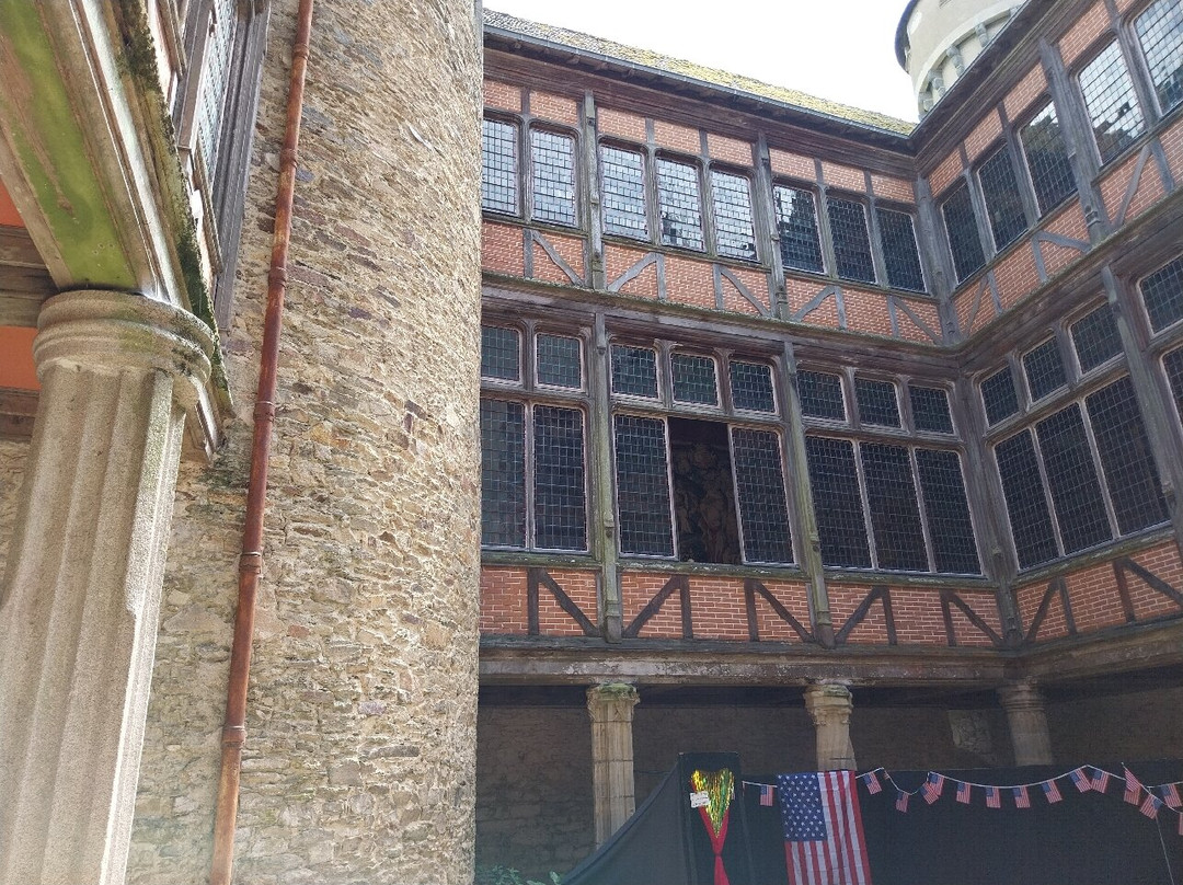 Chateau de Coussac-Bonneval景点图片