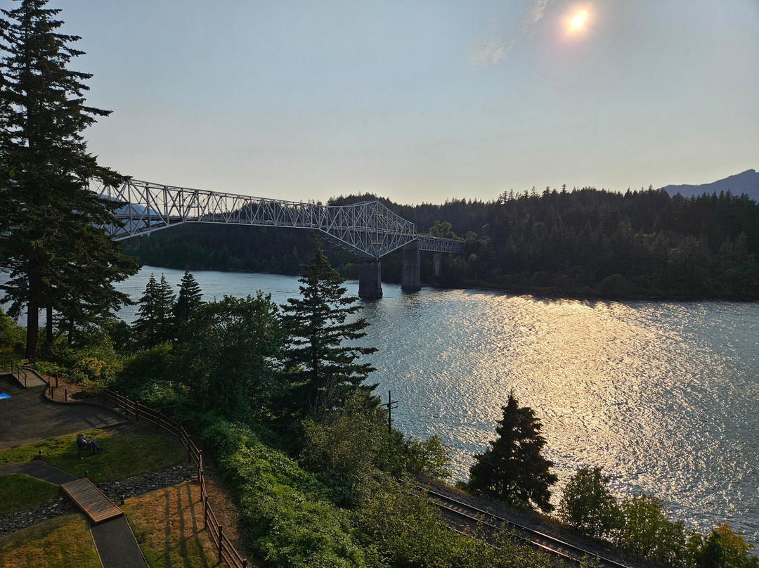 Best Western Plus Columbia River Inn主图