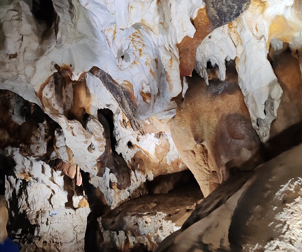 Grotte De Thaïs景点图片