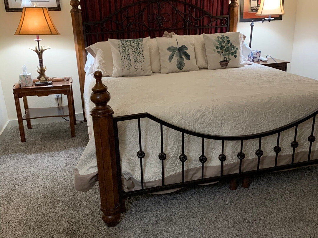 Janssen Park Place B&B主图