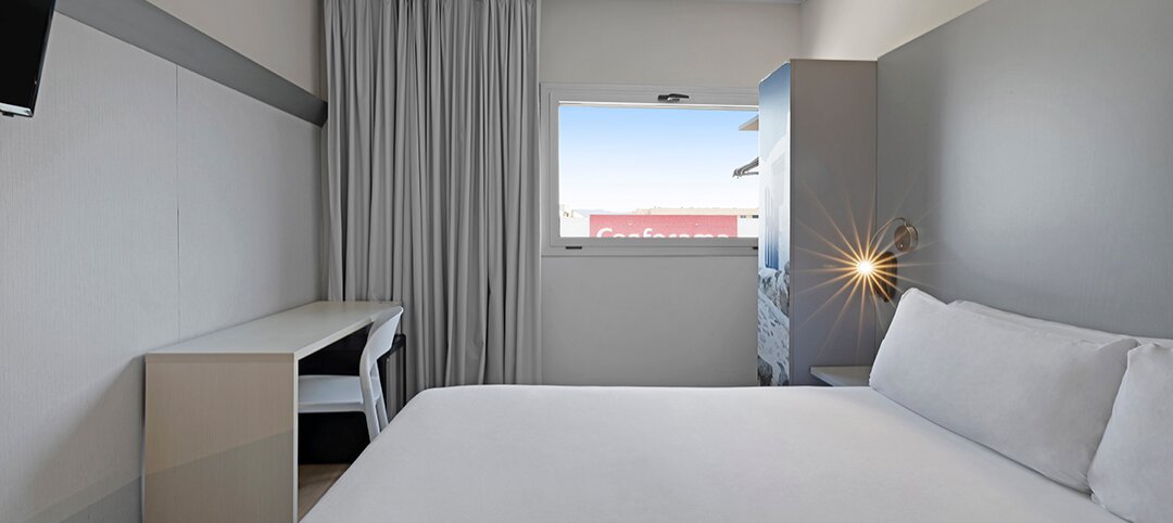 斯多瑞梅赫罗纳酒店-客卧