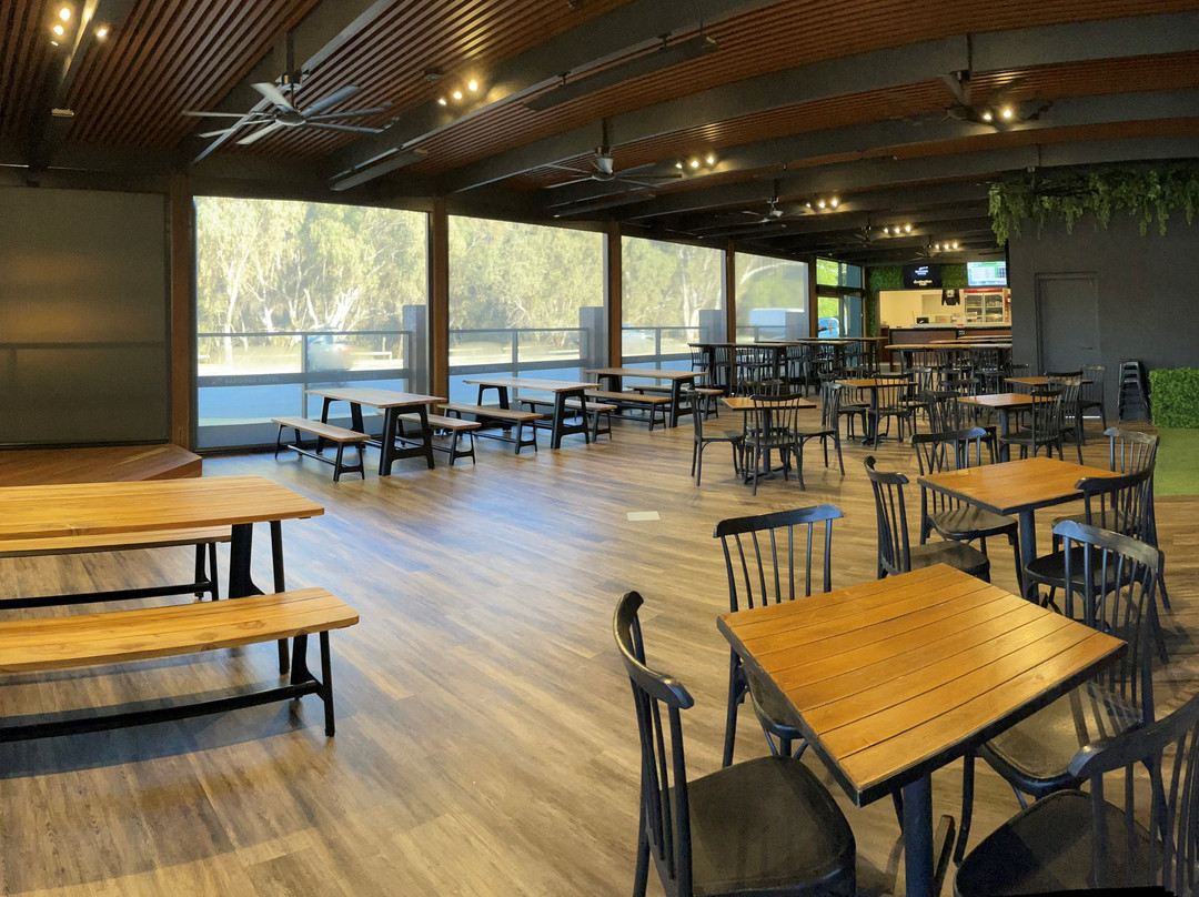 Barooga餐馆和美食-Barooga Hotel