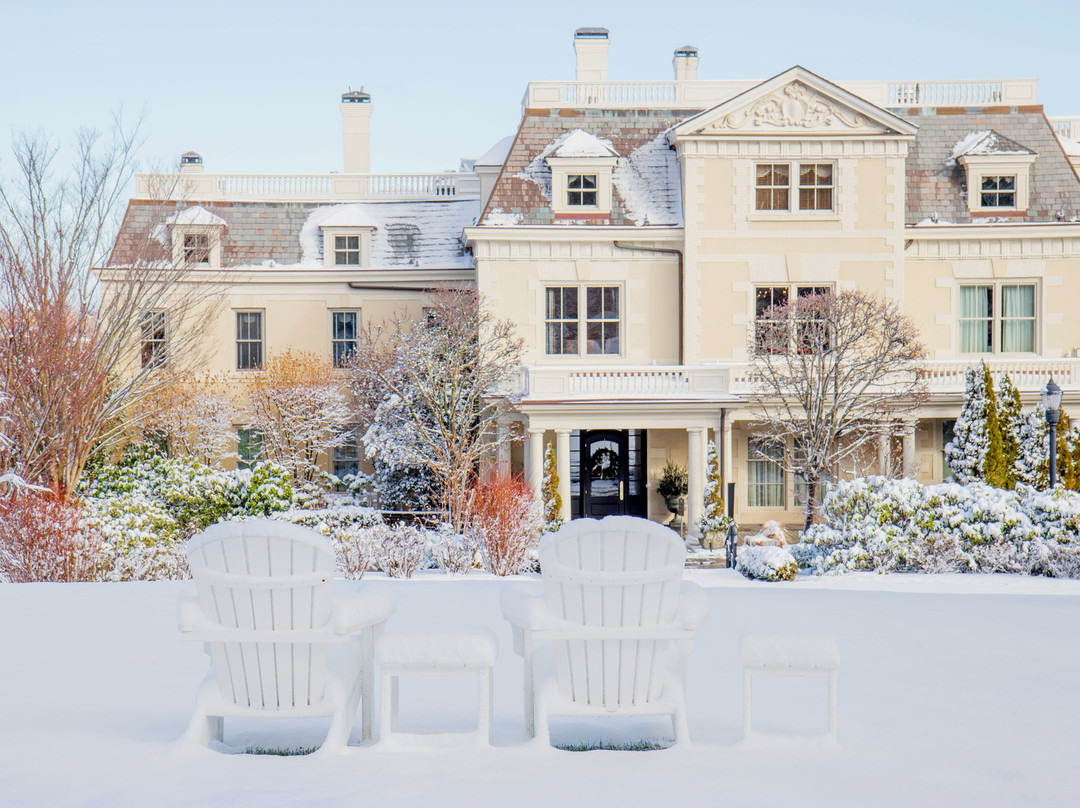 尚勒崖城酒店主图