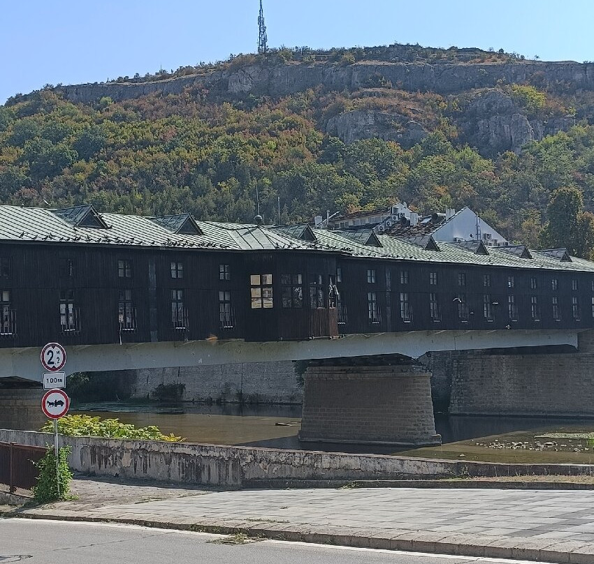 The Covered Bridge-Lovech必去景点