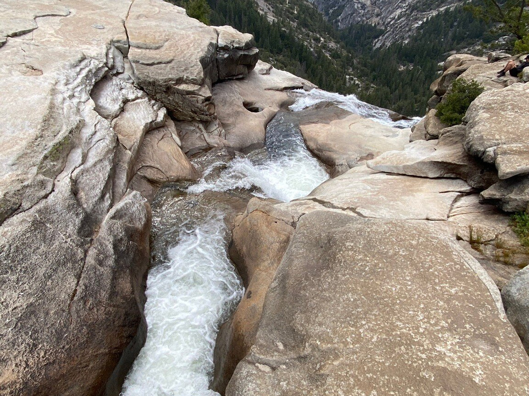 Nevada Falls Loop景点图片