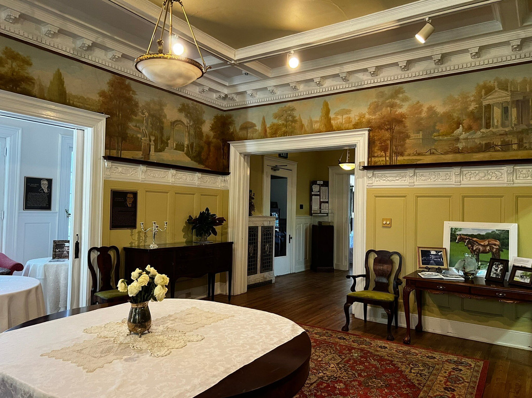 Paris Henry County Heritage Center