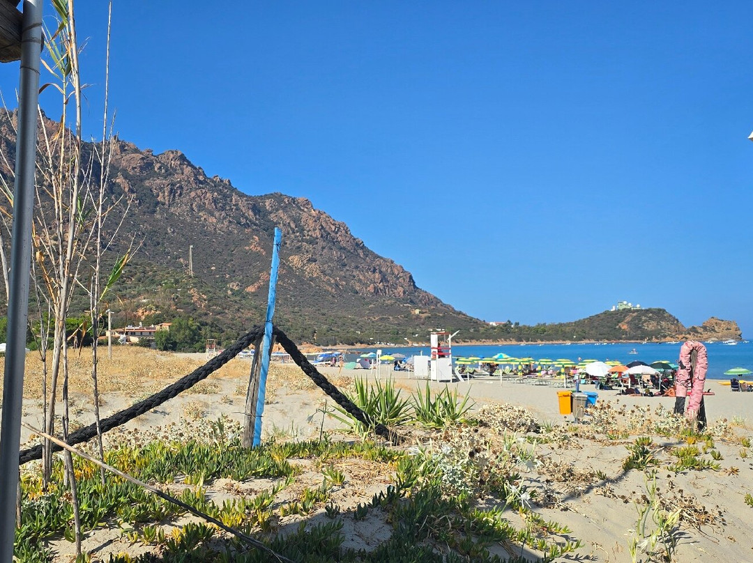 Spiaggia Foxi Manna-Marina di Tertenia必去景点