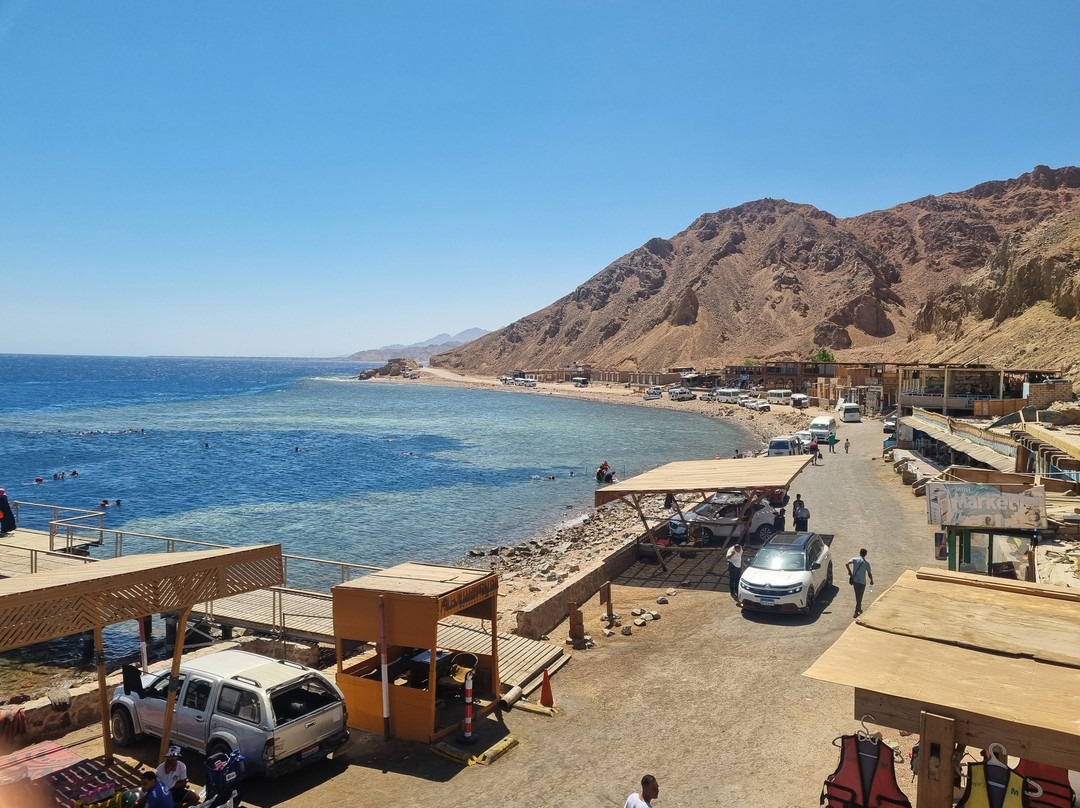 Black Rock Dive Centre-达哈卜必去景点