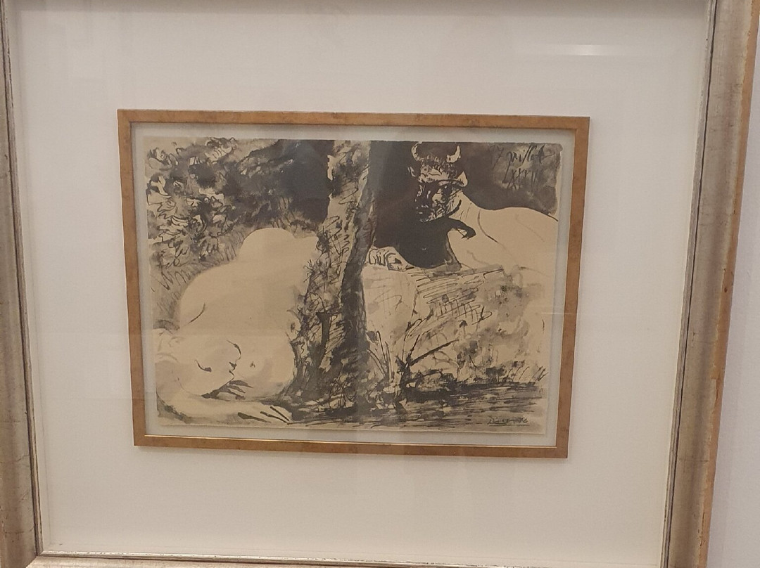 Galería Efeserrano Paquita Serrano-Cieza必去景点