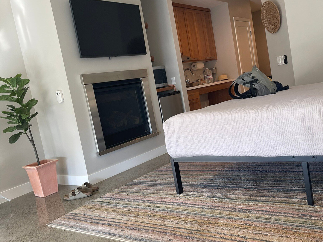 Baywood Inn Bed and Breakfast主图