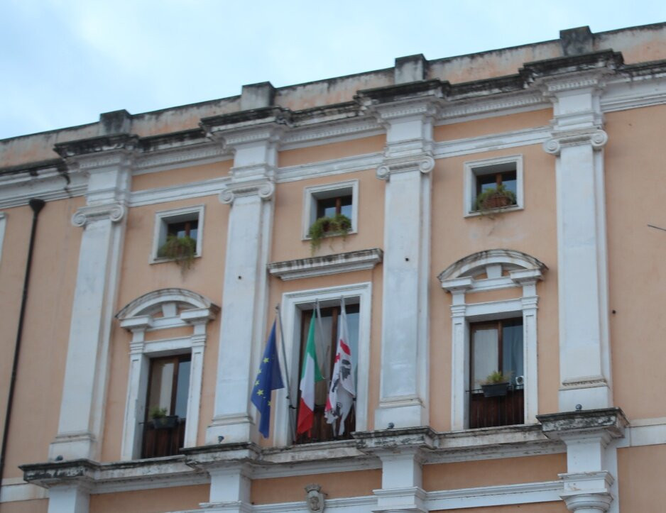 Palazzo degli Scolopi-奥里斯塔诺省必去景点