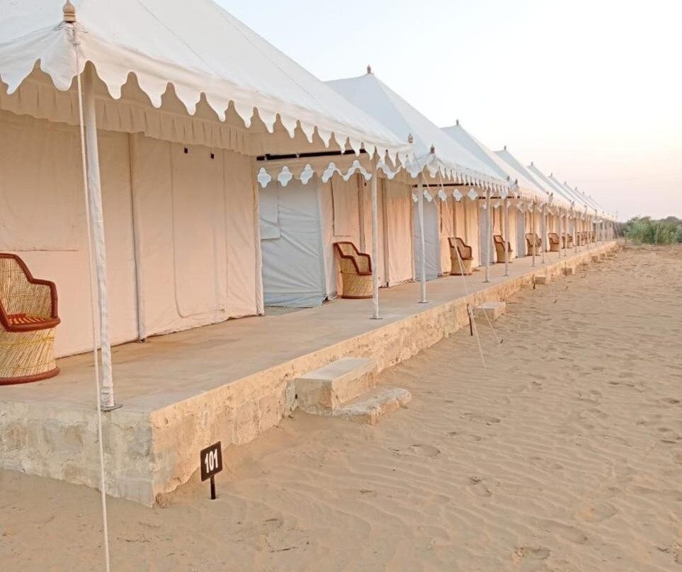 Hinduja Luxury Camp & Resort