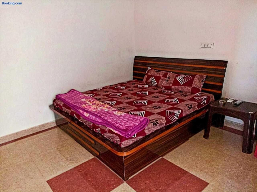 Oyo Maya Hotel