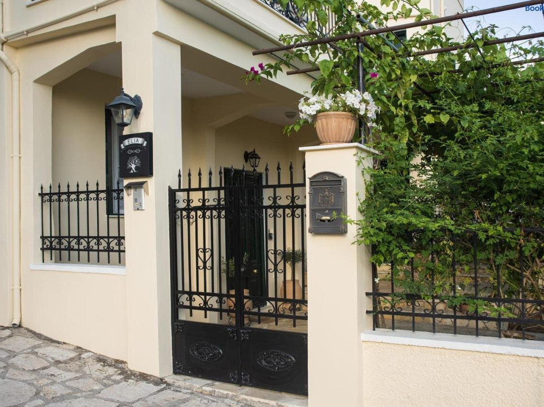 克里索爱里亚公寓酒店