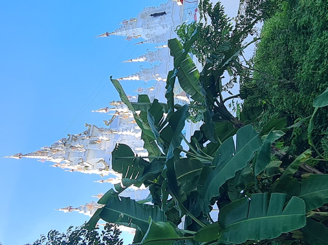 Loha Prasat Sri Mueang Pong