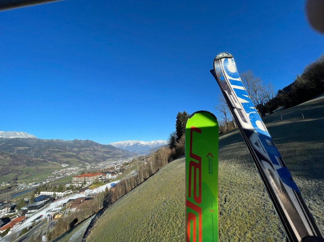 Skischule Rot Weiß Rot景点图片