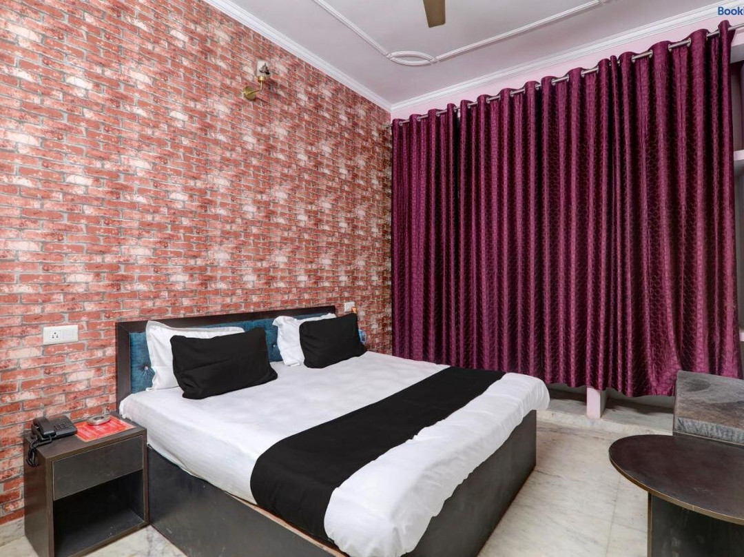 Hotel O Flagship Apna Guest House