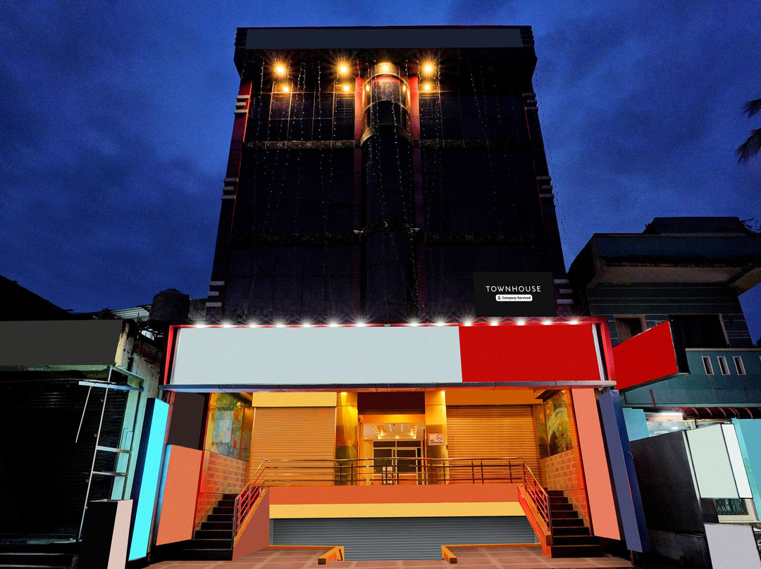 Super Collection O Kushal Nagar Near KSRTC Bus Stand formerly RR Residency