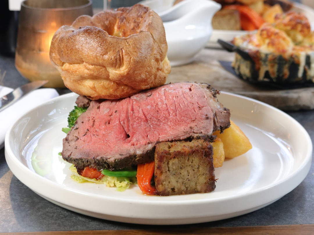 The Tower Hotel & No.THIRTY8主图