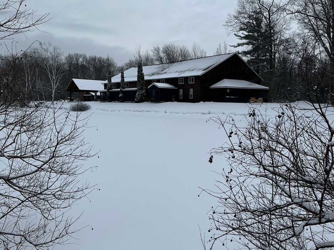 Fox's Lodge at Oak Pointe Bed and Breakfast主图