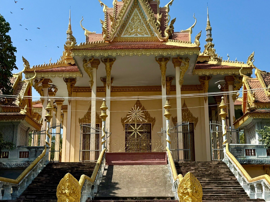 Wat Samrong Knong-马德望必去景点