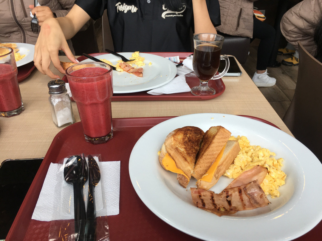 American Deli, Aeropuerto Mariscal Sucre