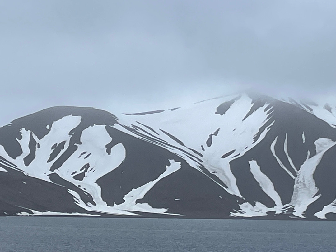 Deception Island-Antarctic Peninsula必去景点