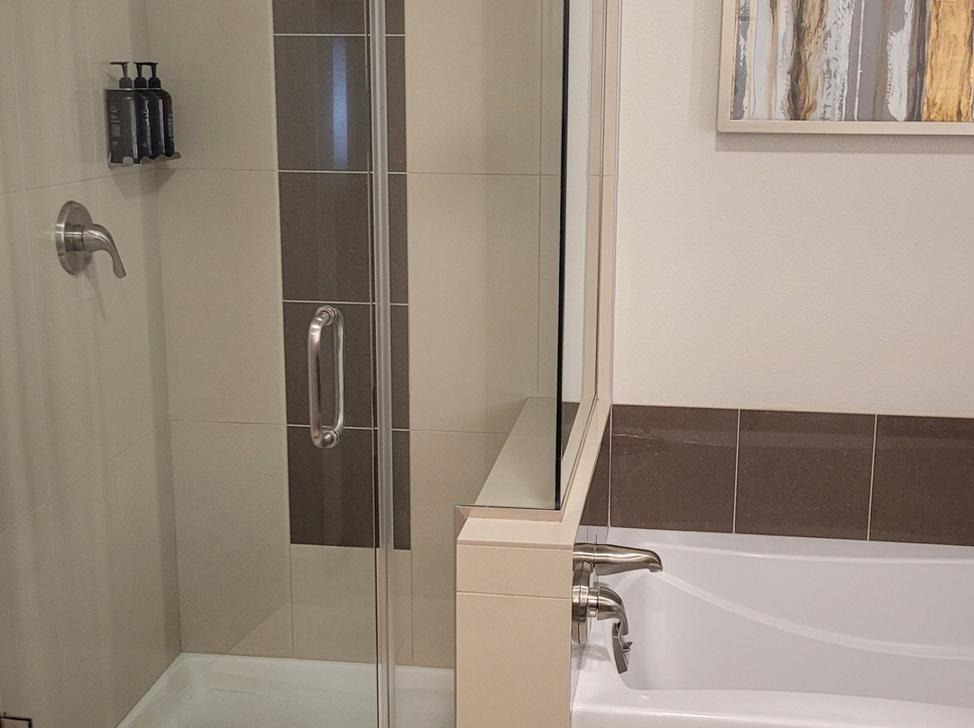 Oxford Suites Sonoma County - Rohnert Park主图