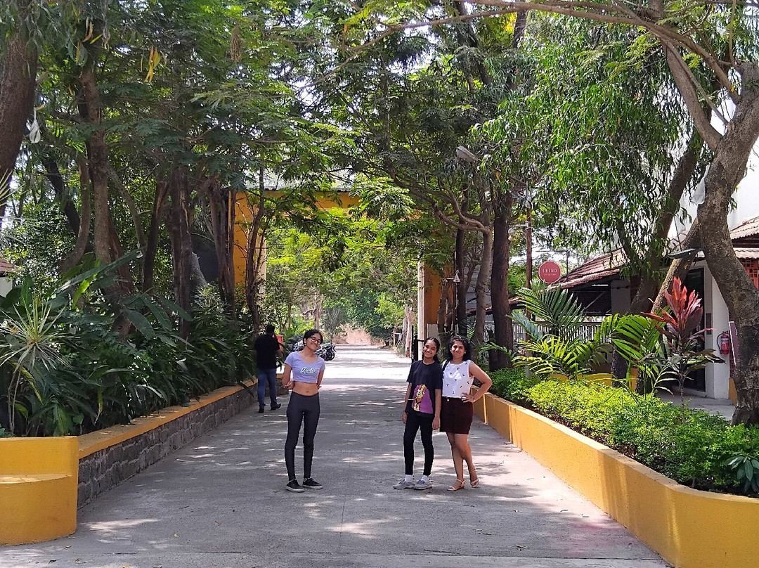 Sterling Stolen Heaven Lonavala主图