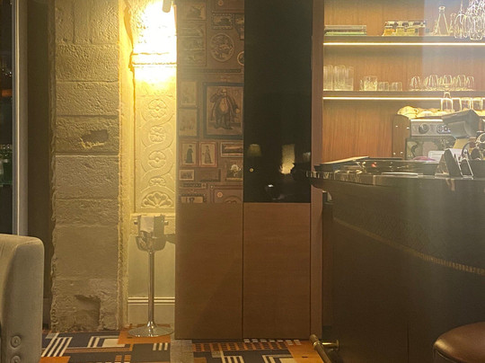 Bar Le 18-卢森堡城必去景点