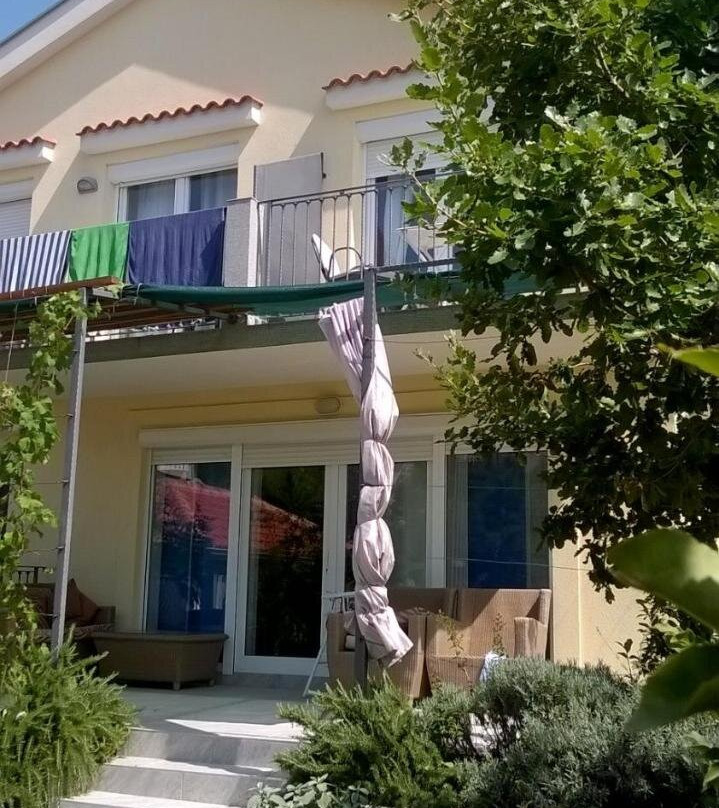 L&L Apartments