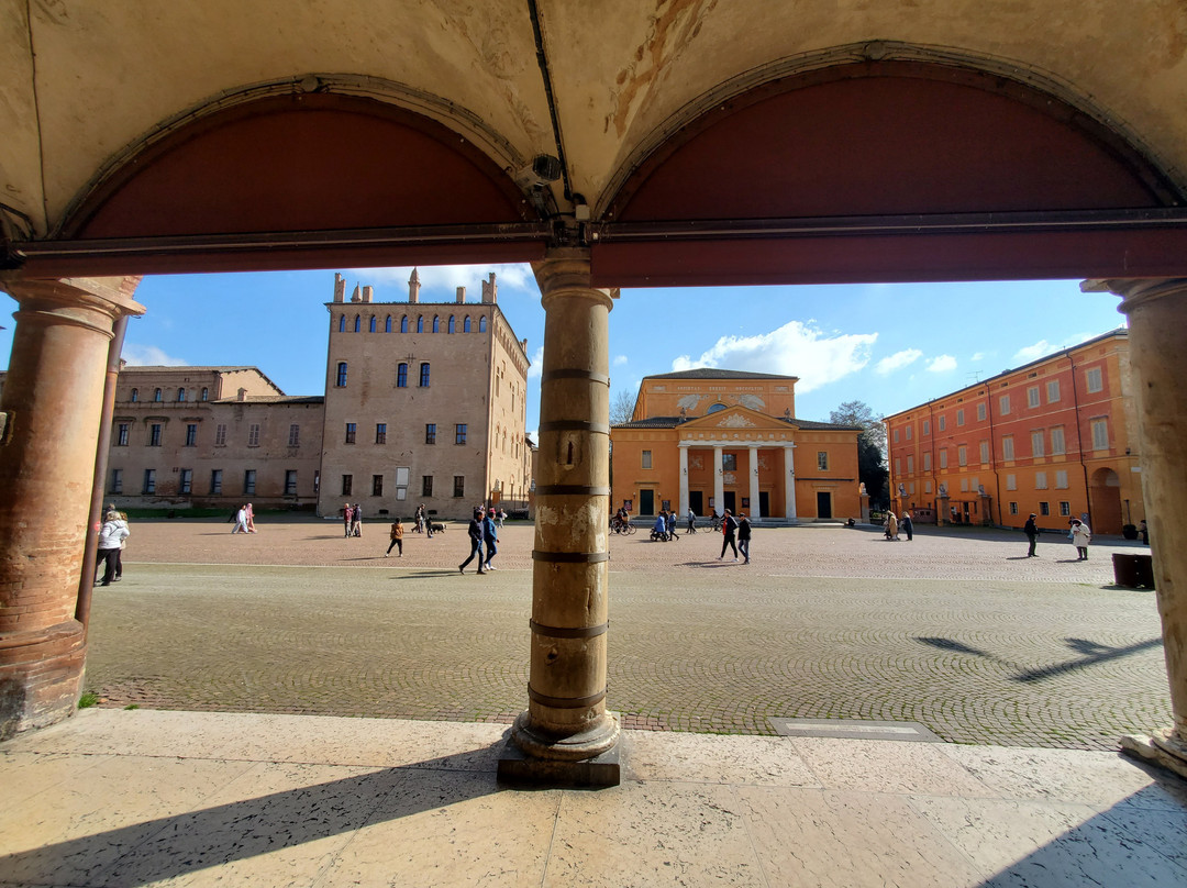 Piazza dei Martiri景点图片
