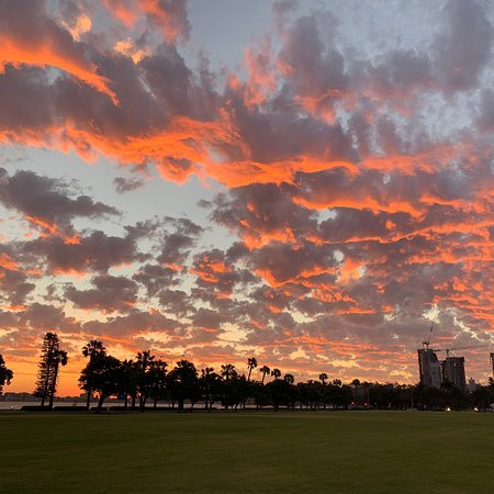 城市海洋酒店主图