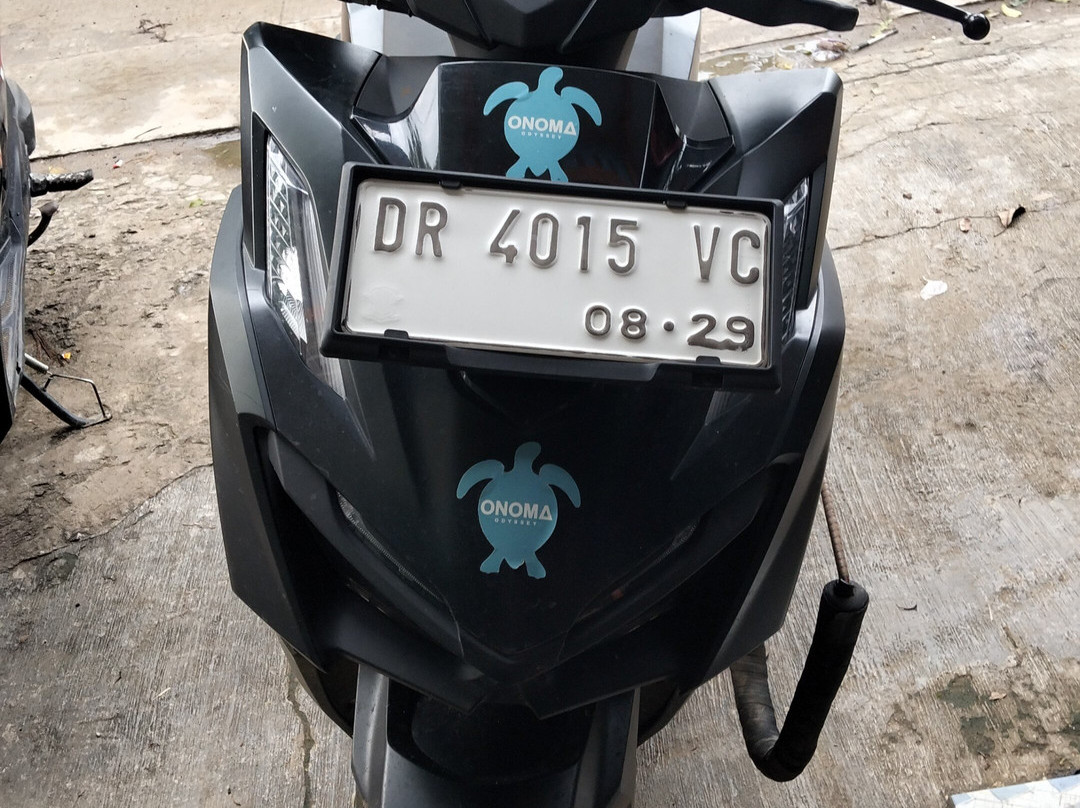 Tora Rental Scooter Kuta Lombok景点图片
