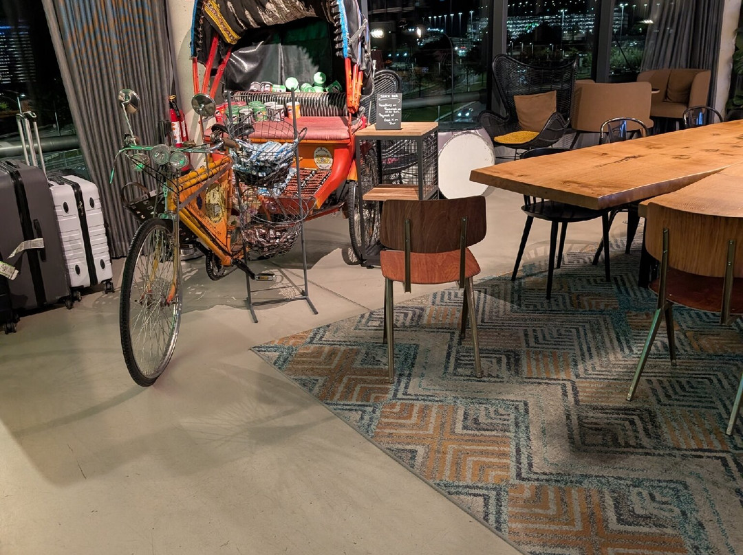 Moxy Cologne Bonn Airport主图