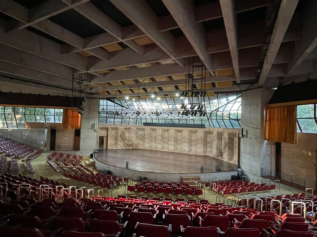 Auditório Claudio Santoro-坎普斯－杜若尔当必去景点