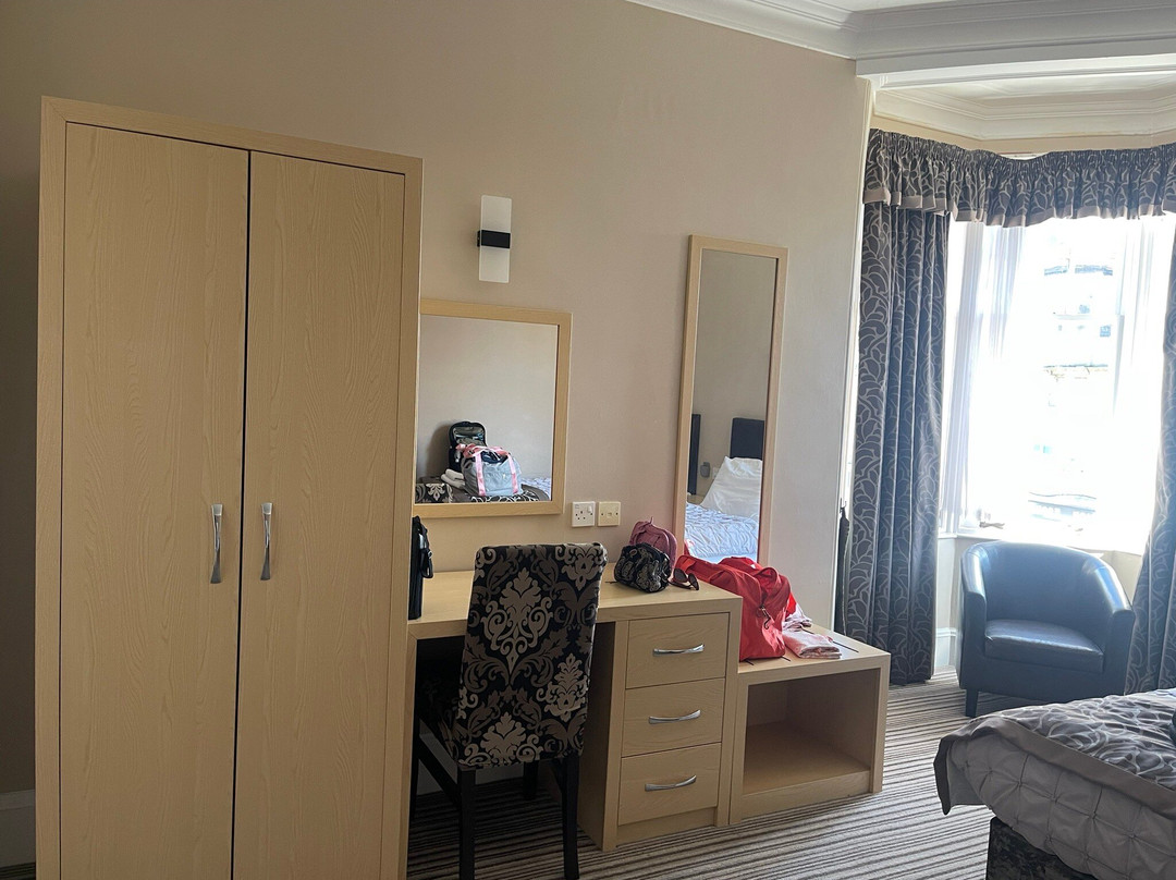 Burnett Arms Hotel主图