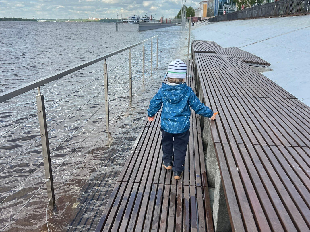 River Kamy Embankment-彼尔姆必去景点