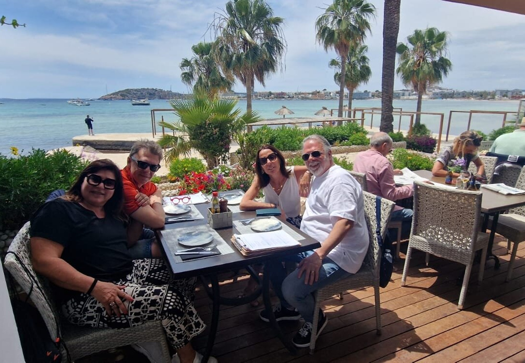 瑟斯菲格雷斯酒店主图