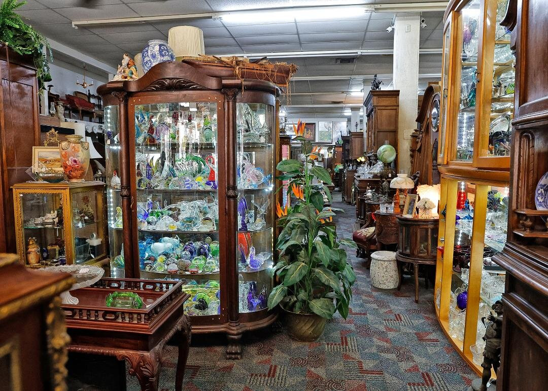 Goldfinger Antiques-Hillsboro必去景点