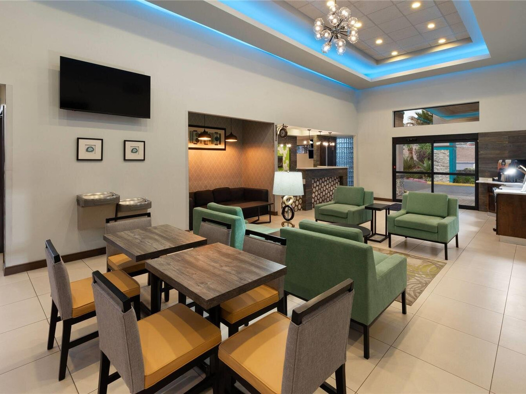Ramada by Wyndham El Paso