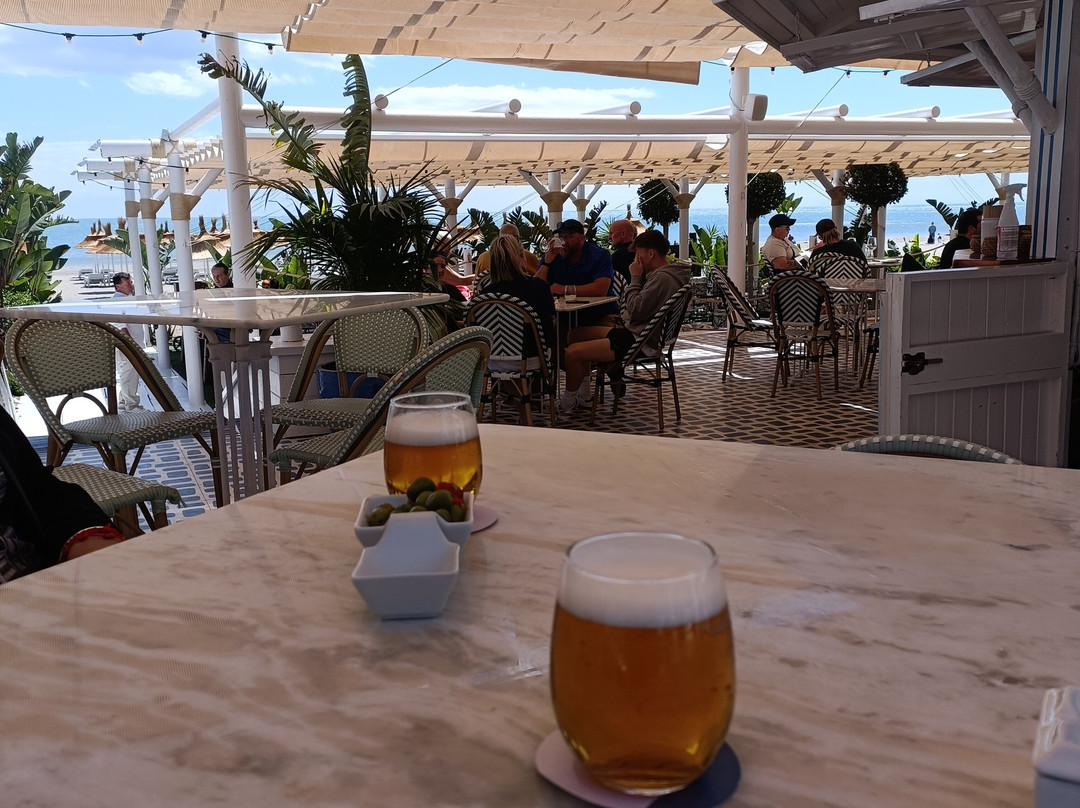 Playa de la Carihuela-托雷莫里诺斯必去景点