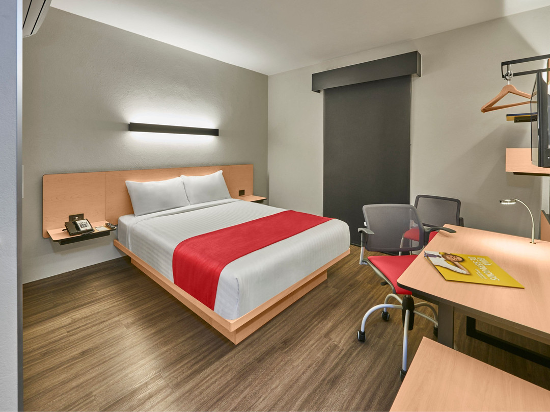 Celaya酒店住宿-City Express by Marriott Celaya Galerias