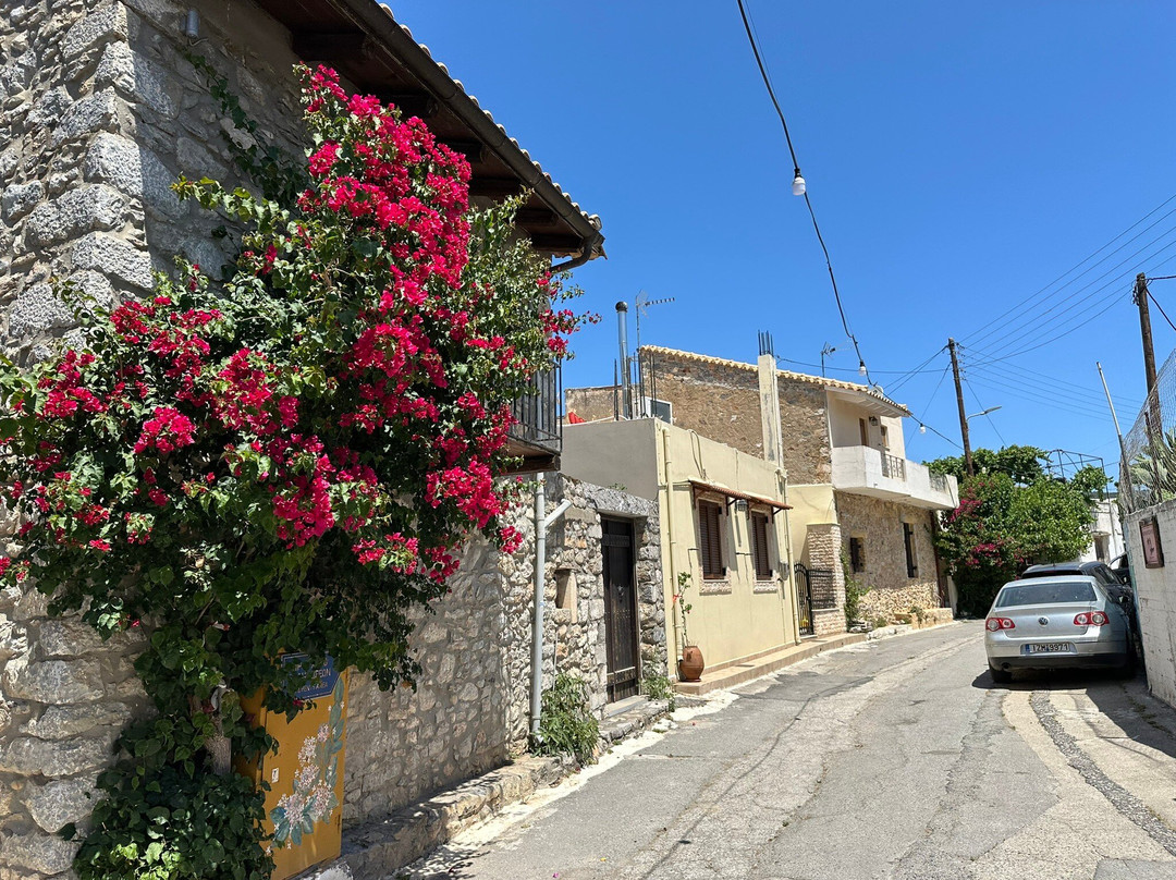 Asterion Quads-马利亚必去景点